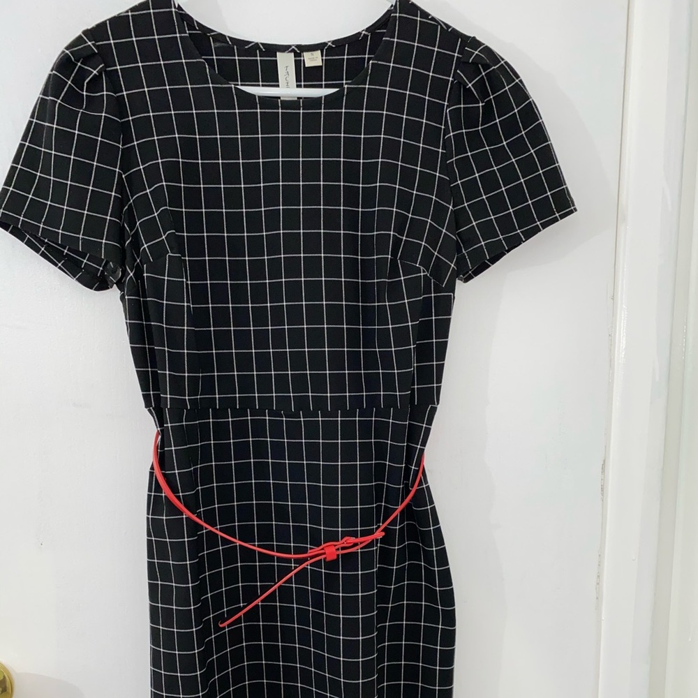 Squared black and red dress🖤❤️